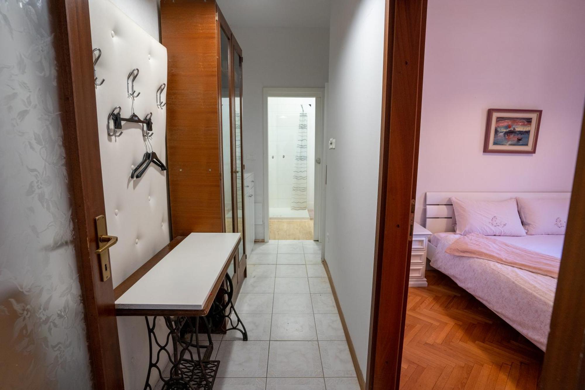 Violet'S Place Črni Kal Екстериор снимка
